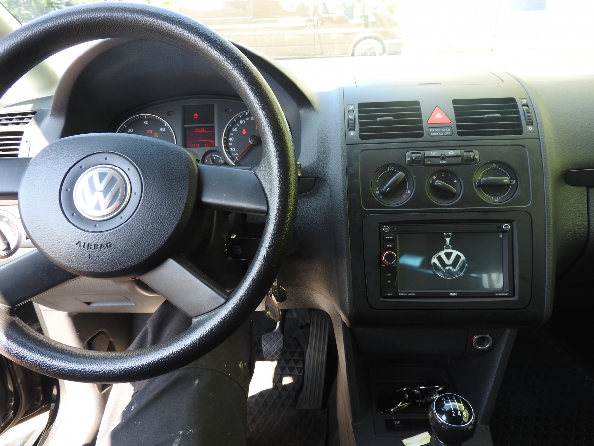 VW Touran GMS 6332.jpg